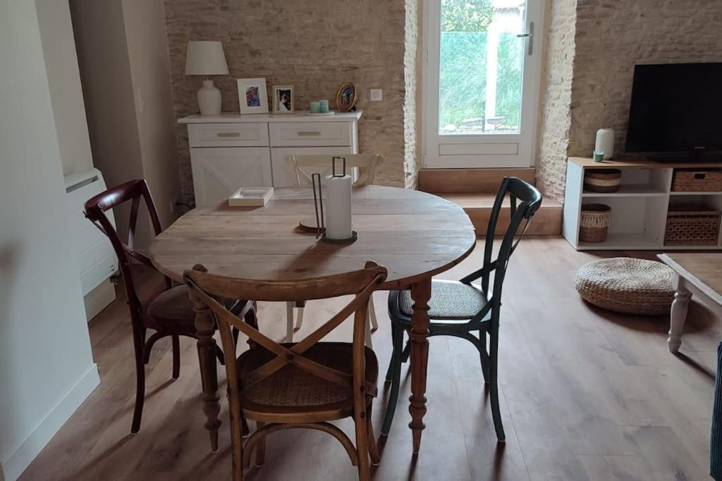 Appartement Avec Jardin Et Acces Mer Grandcamp-Maisy Exterior foto