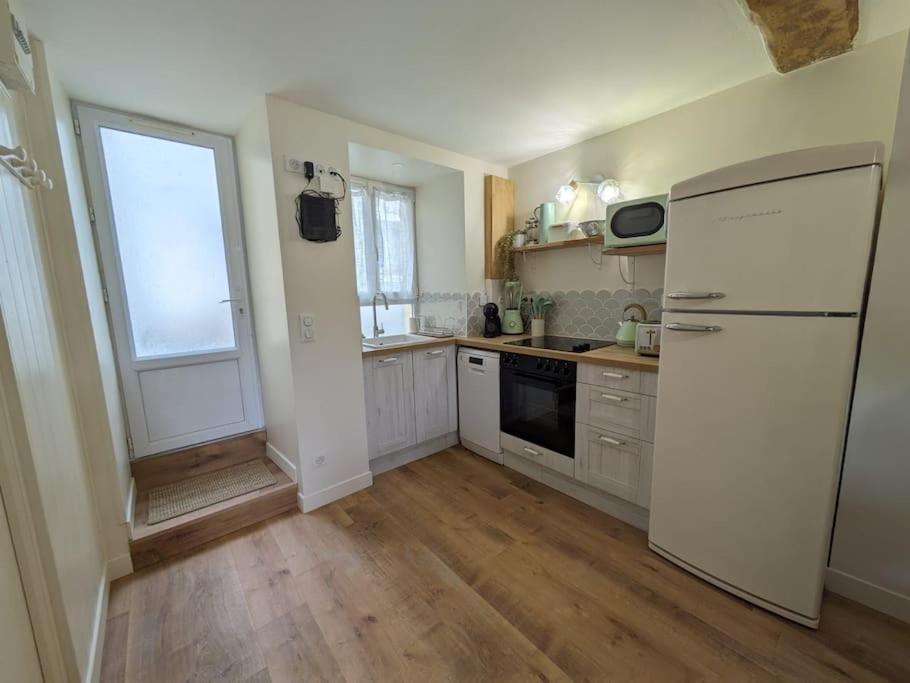 Appartement Avec Jardin Et Acces Mer Grandcamp-Maisy Exterior foto